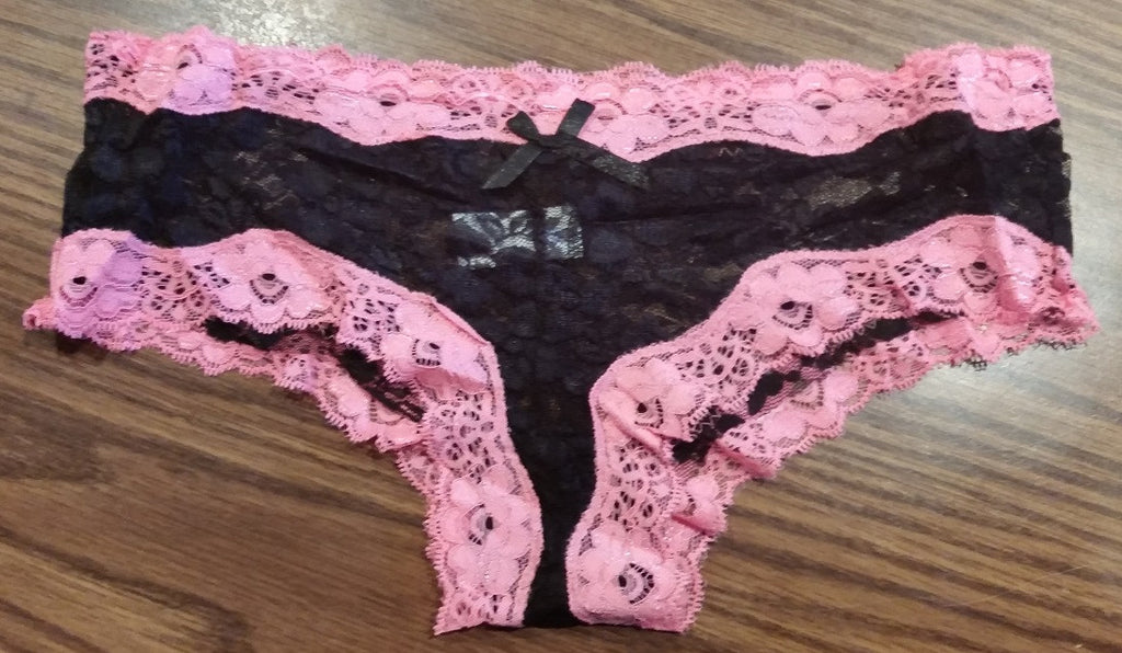Black All-Lace Panties with Salmon Trim